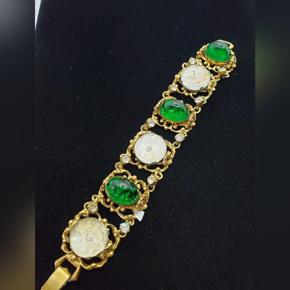 Vintage 1940's Green Speckled Cabochon and Molded Rose Glass Cast Brass Bracelet